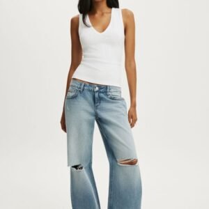 2054850-82-2 (1) Low Rise Straight Jean